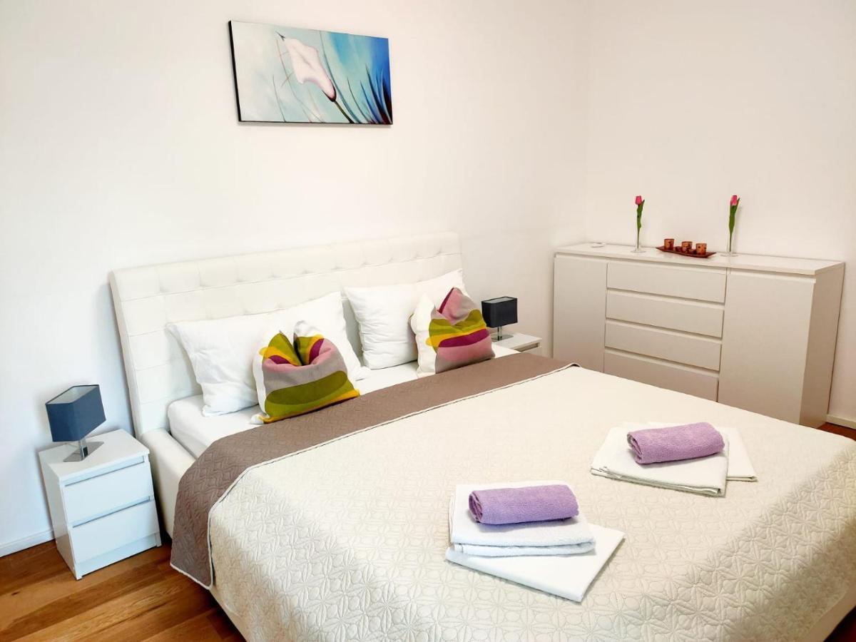 Apartments Elin Omiš Extérieur photo