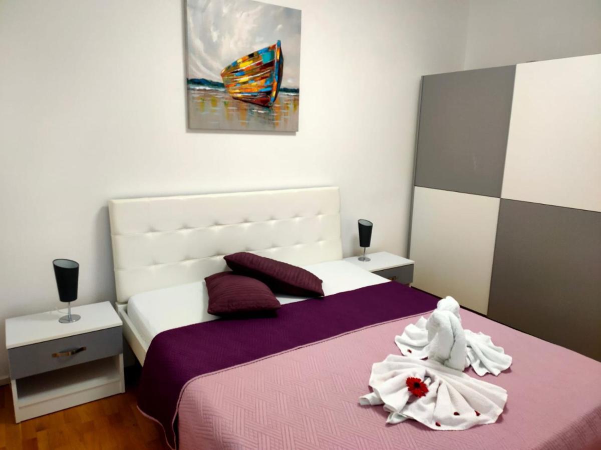 Apartments Elin Omiš Extérieur photo